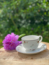 Afbeelding in Gallery-weergave laden, Kop en Schotel 200 ml Beige Keramiek Bloemen Servies