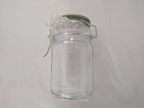 Bestel Glass tea jar with mint green lid online bij Earl Orange.com