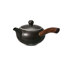 Afbeelding in Gallery-weergave laden, Bestel Traditionele theeset 'Réhu' in giftbox - Keramiek - theepot met 2 kommetjes online bij Earl Orange.com