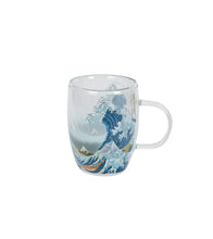Afbeelding in Gallery-weergave laden, Dubbelwandige glazen mok – The Great Wave
